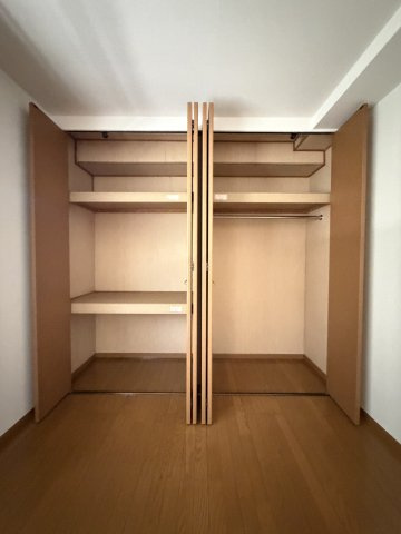 クレール今町の収納