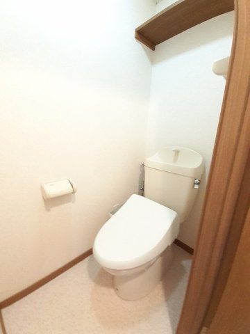 グランディ－ル　Ｈのトイレ|落ち着いたトイレです