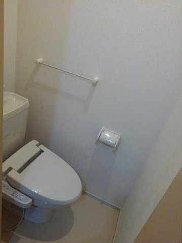ボヌール　Ａのトイレ|落ち着いたトイレです