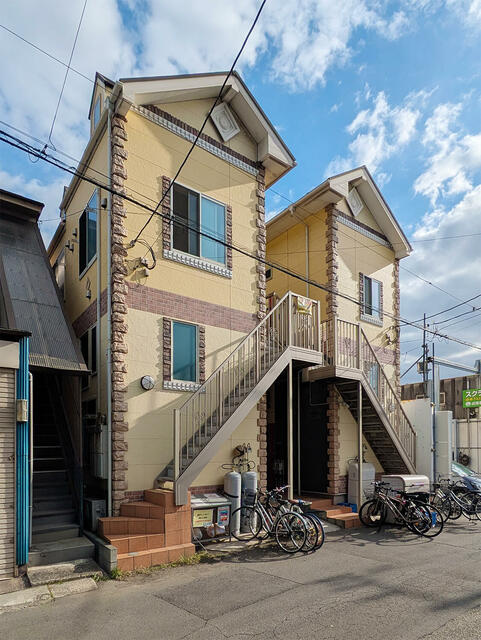 川崎市川崎区塩浜３丁目のアパートの画像