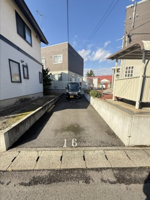 【駐車場】 | ポルトボヌールB