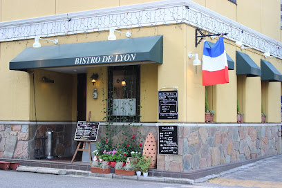 ブルーフォレストの周辺