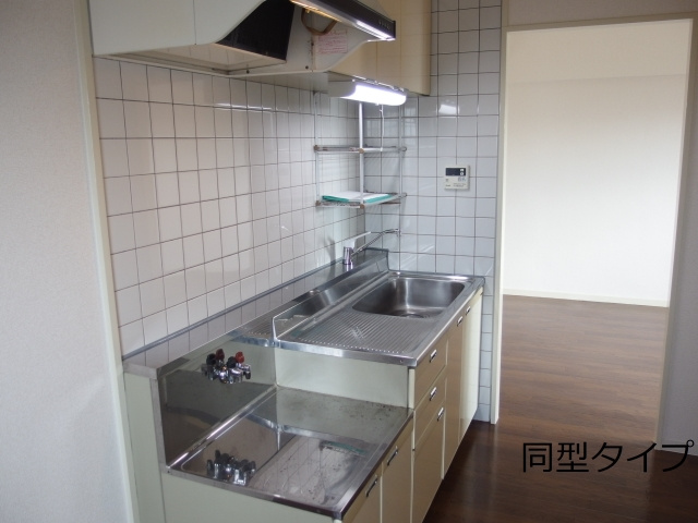 スリーエイト北町のキッチン