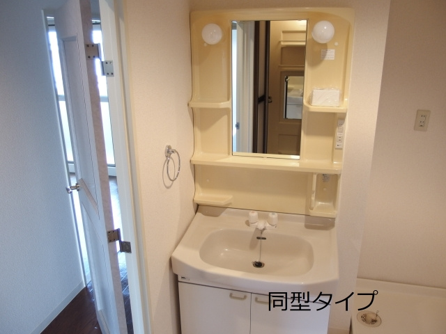 スリーエイト北町の洗面所