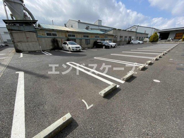 プレシャス前橋　Ａの駐車場|高崎、前橋、伊勢崎エリアのお部屋探しはエンドスケープまで！お客様の理想お聞かせ下さい♪