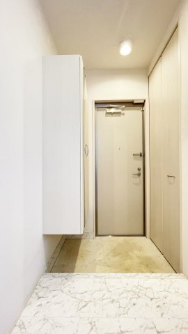 アル・ソーレ住吉の玄関