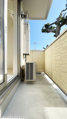 アル・ソーレ住吉のバルコニー