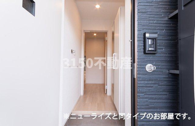 サンデヴォーテⅡの玄関