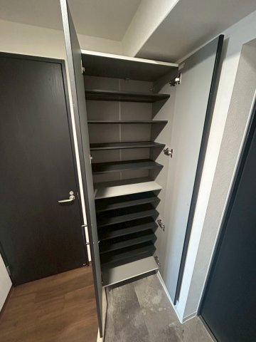 Alivis野田阪神の収納