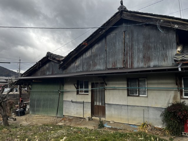 大宇陀下中の外観