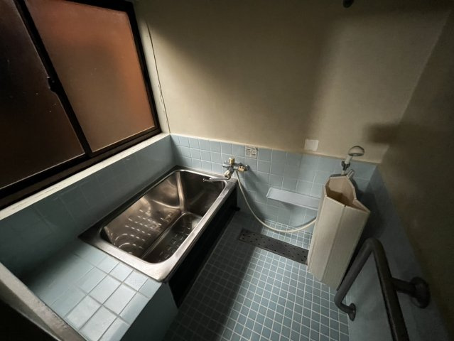 大宇陀下中の浴室