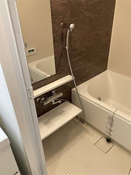 キャトルセゾン宮原の浴室