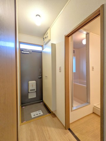 メゾンエスポワールの玄関