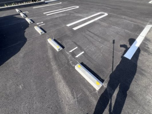フォルトゥーナ　播磨の駐車場