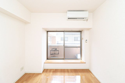 【内装】 | クレタ県庁前