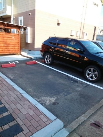 レストフルの駐車場