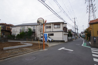 【前面道路含む現地写真】 | 【仲介手数料無料！！】日野市百草　新築戸建て（全1棟）1号棟　5499万円