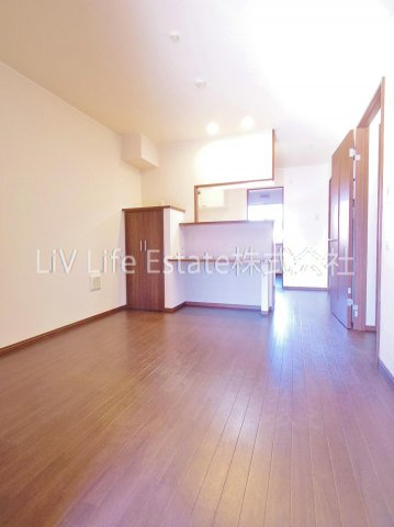 ピアチェーレの居間・リビング