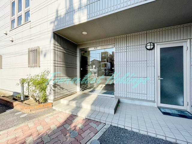 鎌倉市大船１丁目の賃貸マンションのエントランス|毎日通るエントランス♪