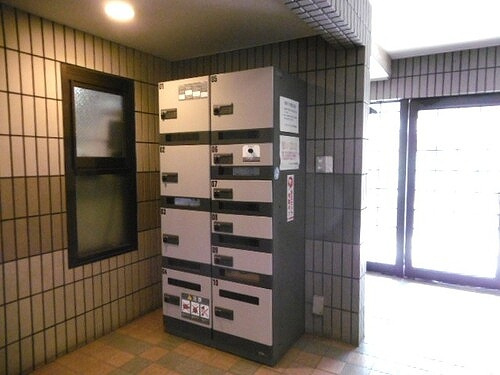 ライオンズマンション所沢東の設備|宅配BOX　※前回募集時2018年7月撮影