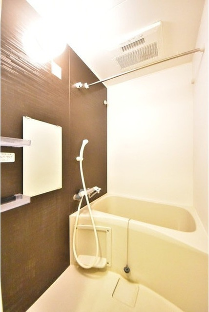 グランパーク東京EASTの浴室