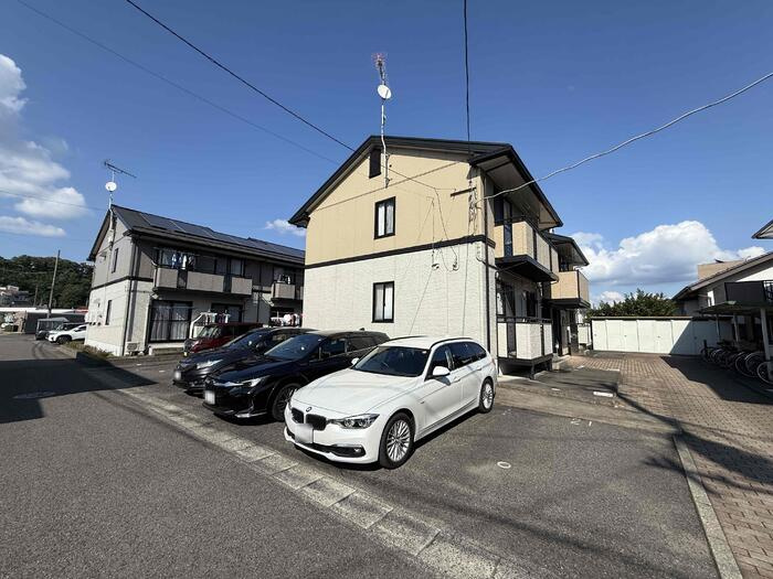 ロイヤルガーデン　五番館の駐車場