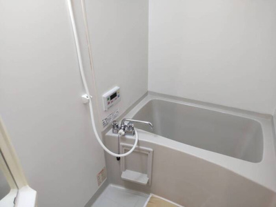 【浴室】 | グレースヒルB | 追い焚き機能完備