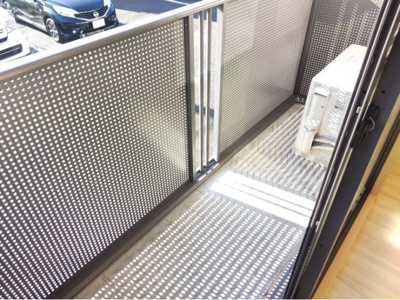 【バルコニー】 | グレースヒルB | 南西向きのバルコニーです。