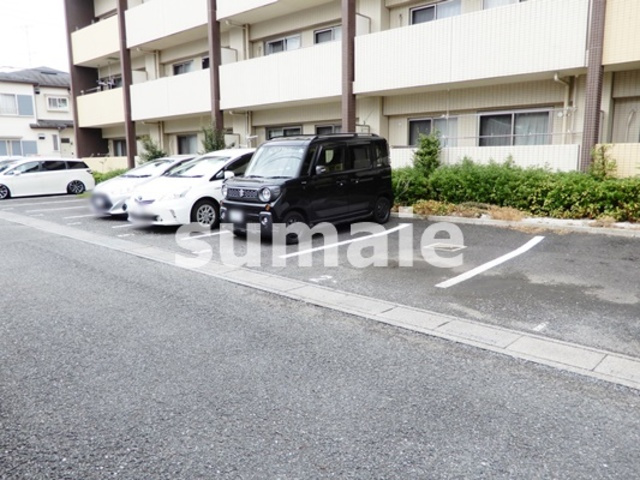 フローリッシュの駐車場|敷地内駐車場☆
