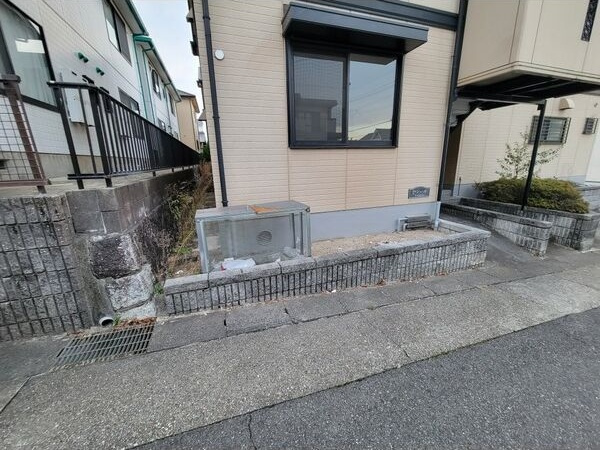 アルタ　ビスタ　A棟の外観