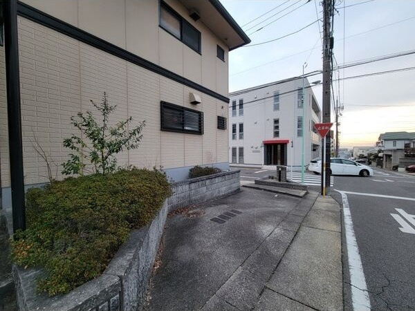 アルタ　ビスタ　A棟の外観