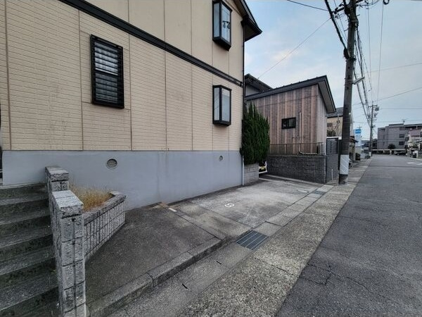 アルタ　ビスタ　A棟の外観