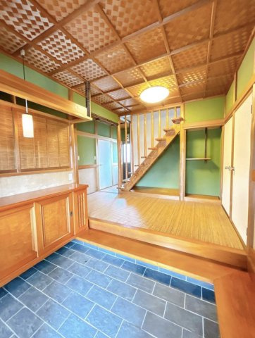 【玄関】 | 深谷市小前田　中古戸建