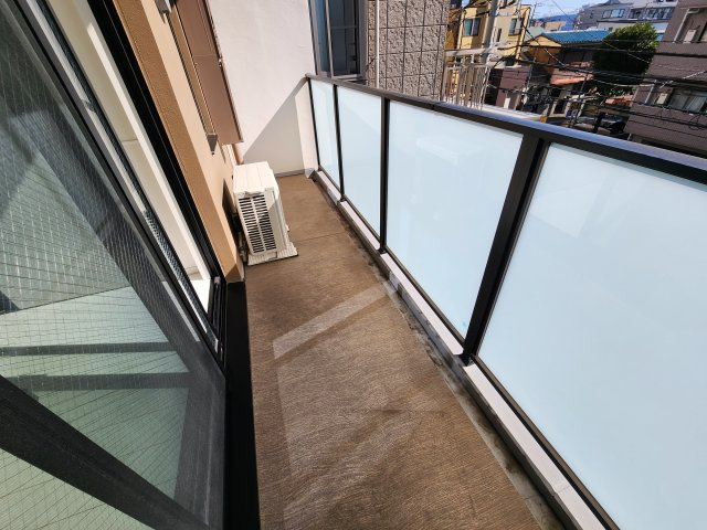 ファミルート小岩のバルコニー