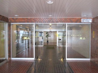 【エントランス】 | タウンハイツ嵐山