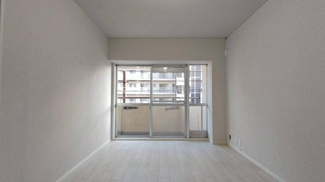 【洋室】 | タウンハイツ嵐山