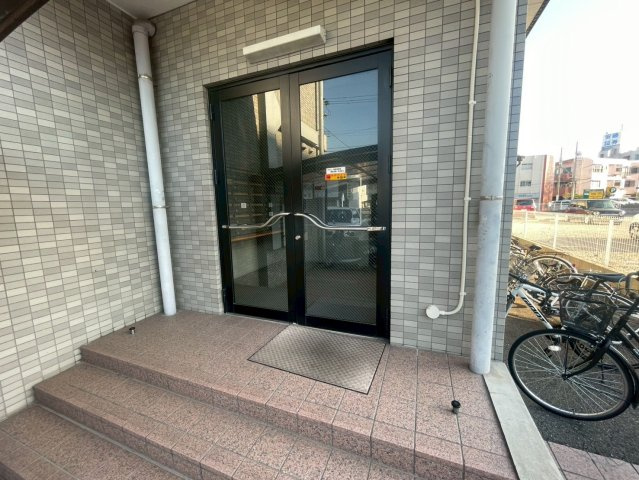 ソアレ住吉のエントランス