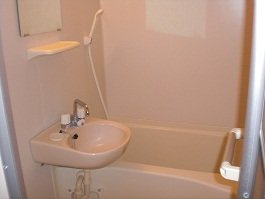 ゆったり過ごせるお風呂です