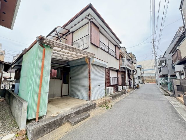 【外観】 | 船橋市浜町 | 南船橋エリア近接、商業集積地至近の浜町1丁目。利便性の高さは賃貸需要・将来売却時の優位性にも期待。京成本線徒歩7分、JR京葉線利用可。