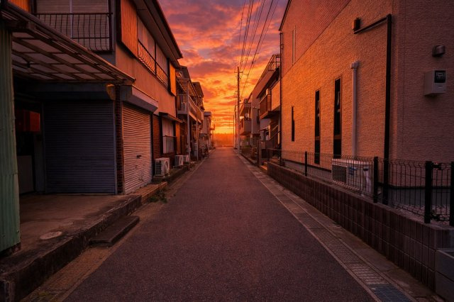 【前面道路含む現地写真】 | 船橋市浜町 | 京成本線「大神宮下」駅徒歩7分。南船橋駅も利用可能なマルチアクセス立地。再開発エリアに近い浜町1丁目で、暮らしも資産性も手に入れる選択を