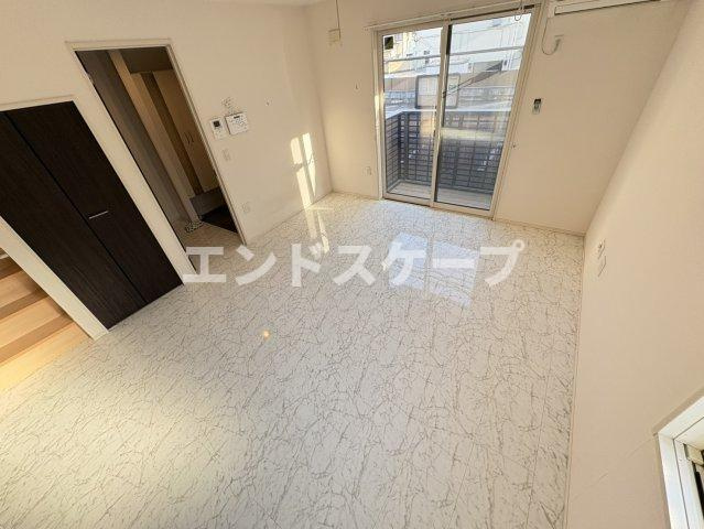 ラシーヌ南町の居間・リビング|高崎、前橋のお部屋探しはエンドスケープまで！お客様の理想お聞かせ下さい♪