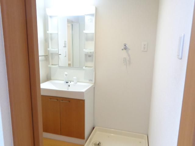 洗髪洗面化粧台