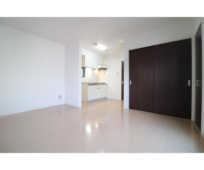 メゾン太陽Ⅰの居間・リビング|二面採光で明るいお部屋♪