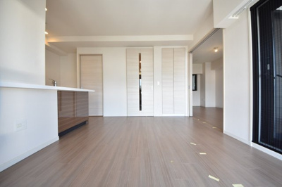 【居間・リビング】 | ザ・ライオンズ神戸ハーバーランド