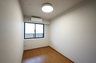 【洋室】 | コスモ東京ベイタワー