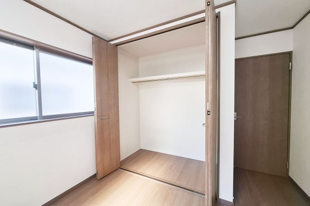 和泉市舞町の収納|納戸：クローゼット