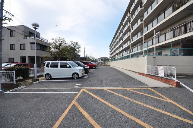 堺東グリーンハイツの駐車場|駐車場