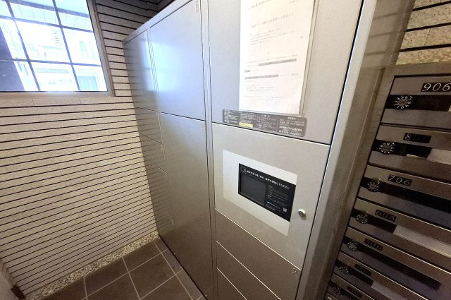 ルイシャトレ諏訪ノ森の設備|宅配ボックス