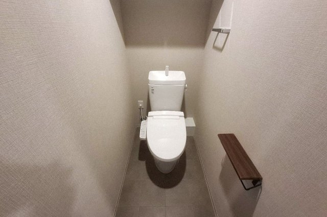 グランクラッセ上野芝向ヶ丘のトイレ|トイレ