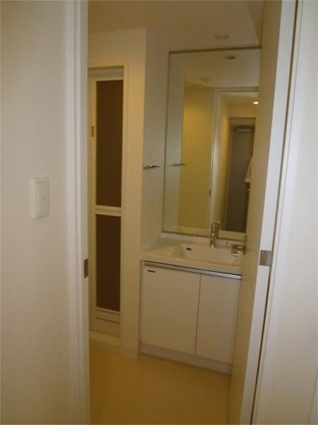 アルテシモディオの独立洗面台